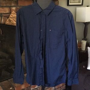 Tommy Hilfiger large button down